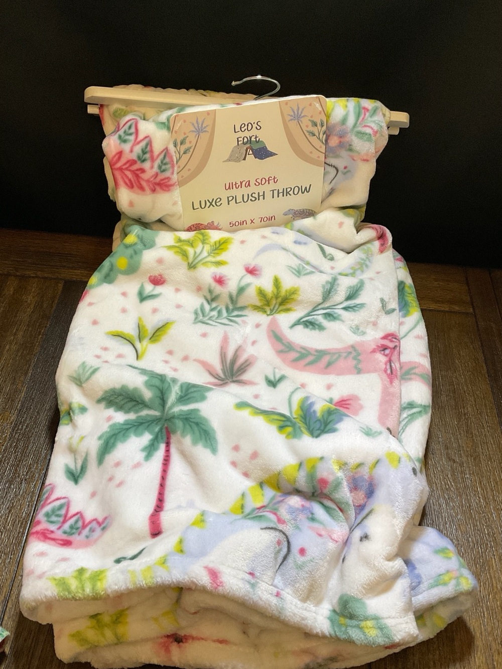 Leo's Fort Ultra Soft Luxe Plush Throw - Floral Dinosaur Print in White & Pastel - Picture 2 of 5